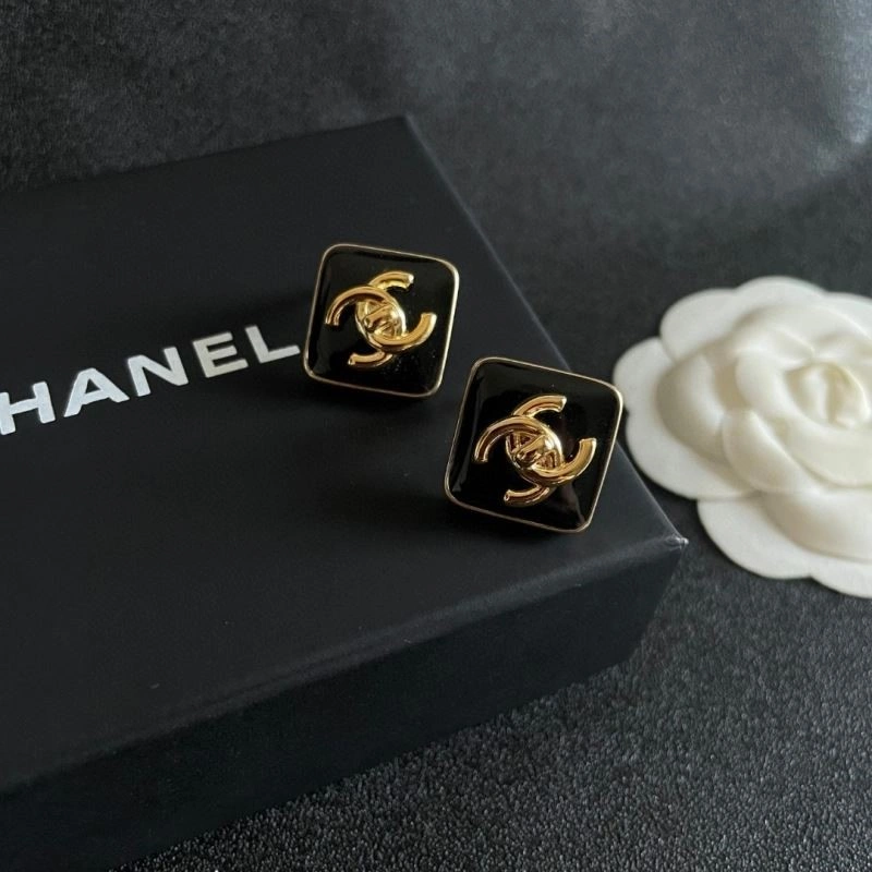 Chanel Earrings HighQuality 223898