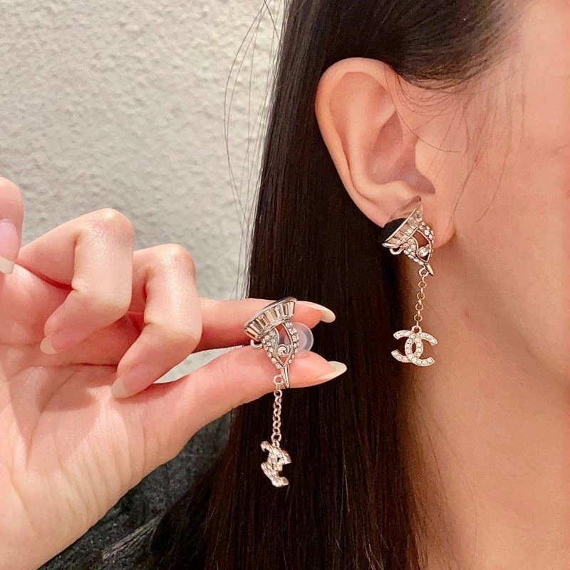 Chanel Earrings Durable 223884