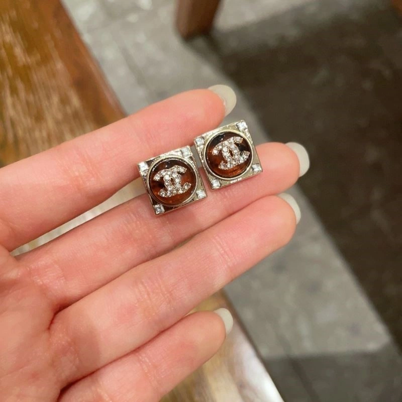 Compact Chanel Earrings 223879