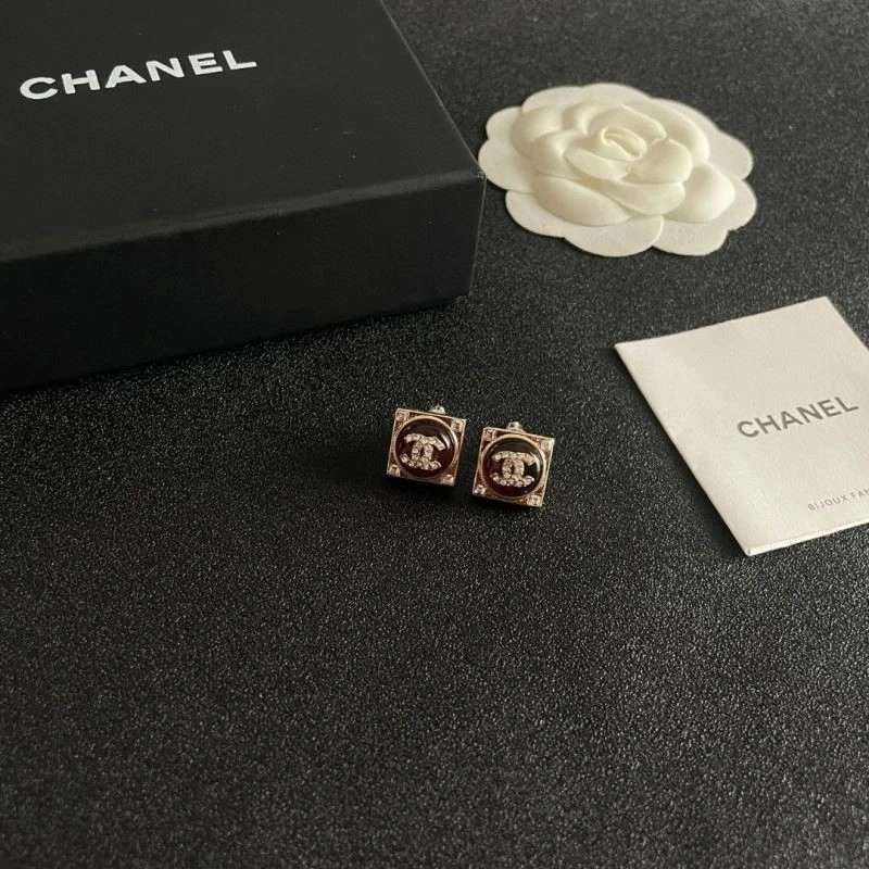 Compact Chanel Earrings 223879