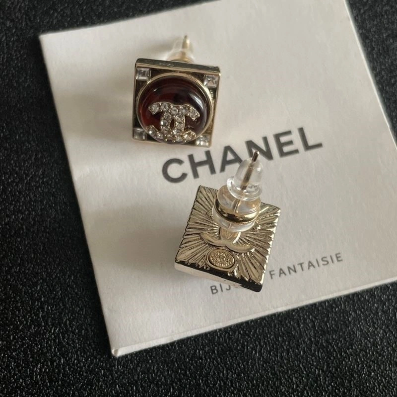 Compact Chanel Earrings 223879