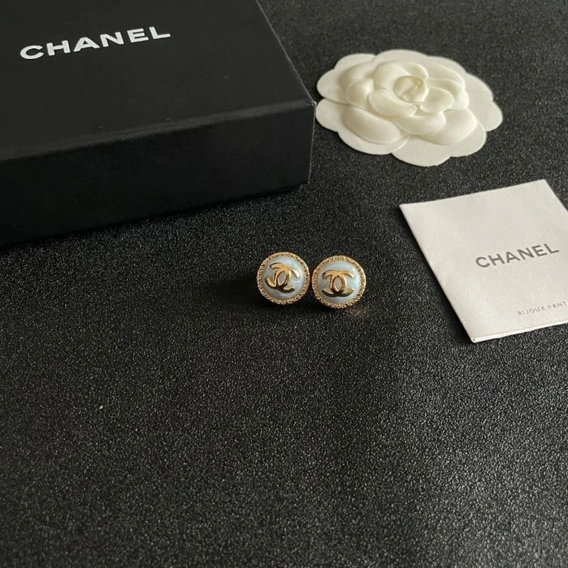 Chanel Earrings Trendsetting 223871