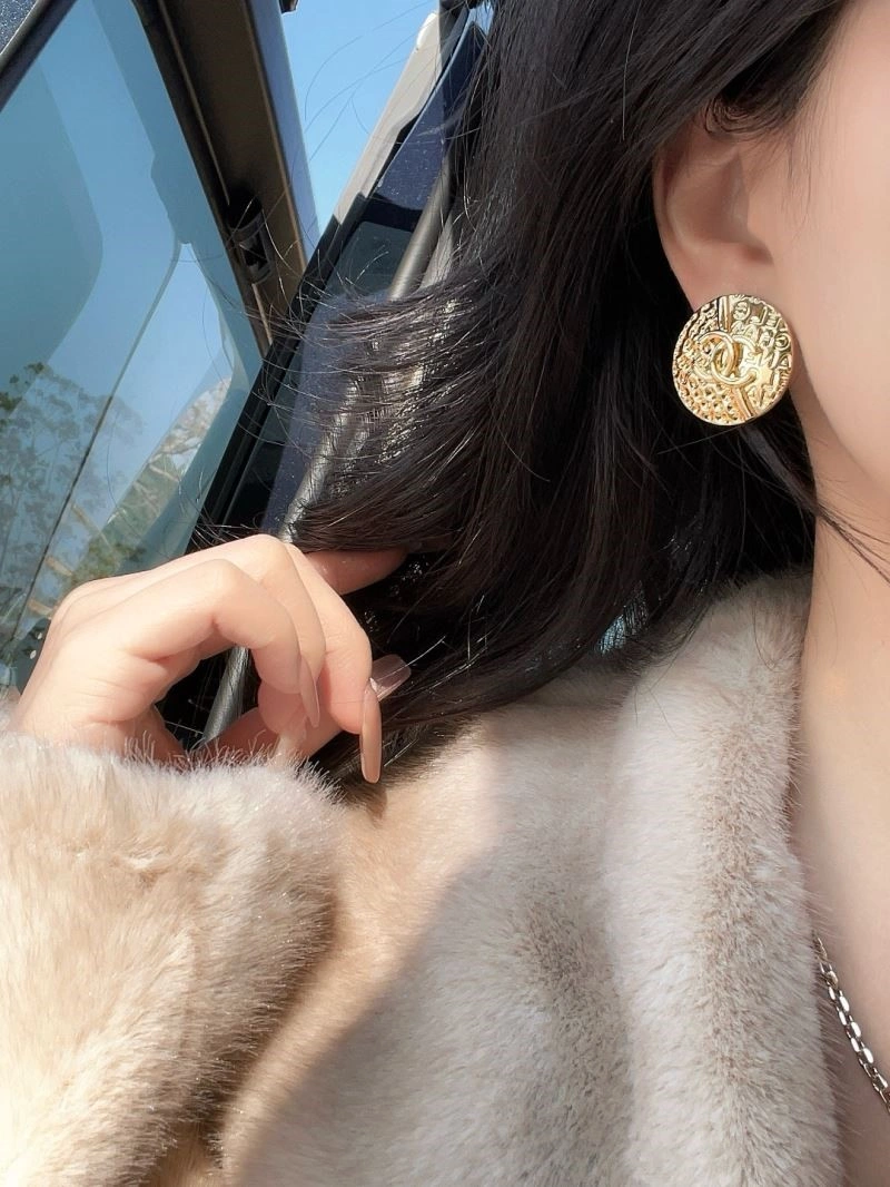 Chanel Earrings Lightweight 223873