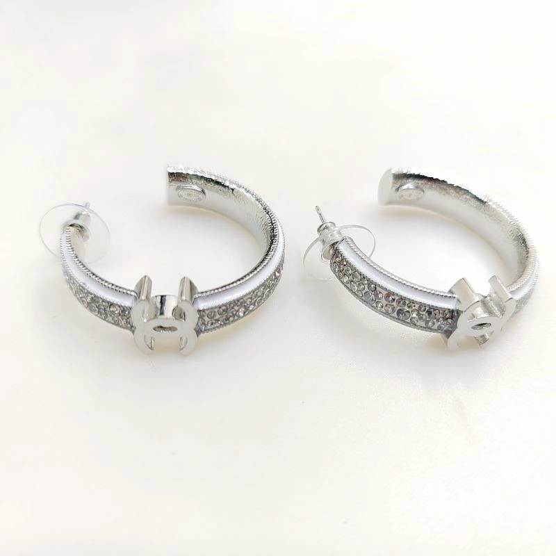 Vibrant Chanel Earrings 223865
