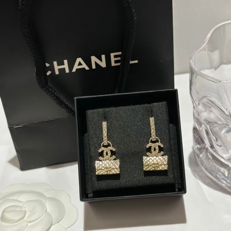 UrbanStyle Chanel Earrings 223892