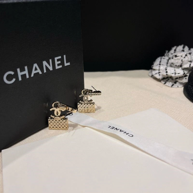 UrbanStyle Chanel Earrings 223892