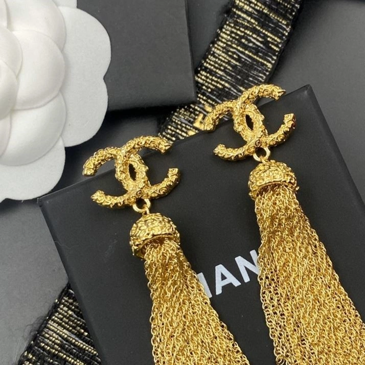 Breathable Chanel Earrings 223851