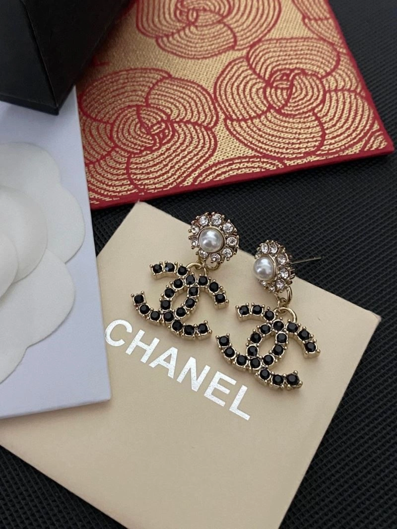 Chanel Earrings Fashionable 223842
