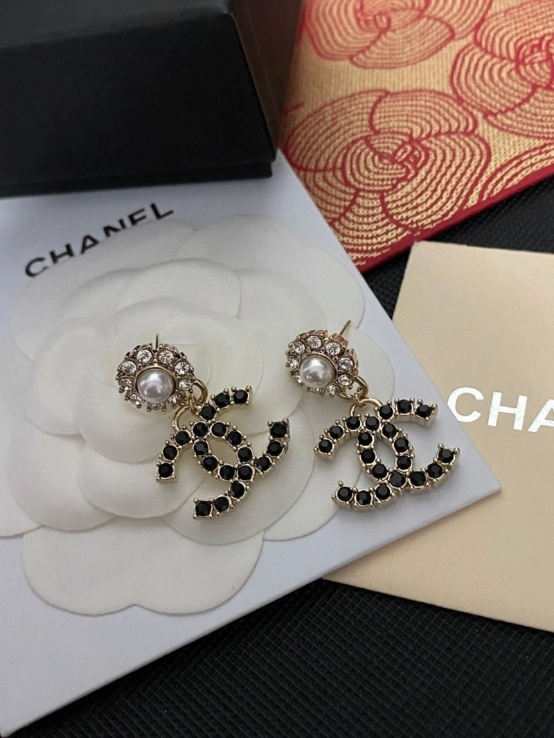 Chanel Earrings Fashionable 223842