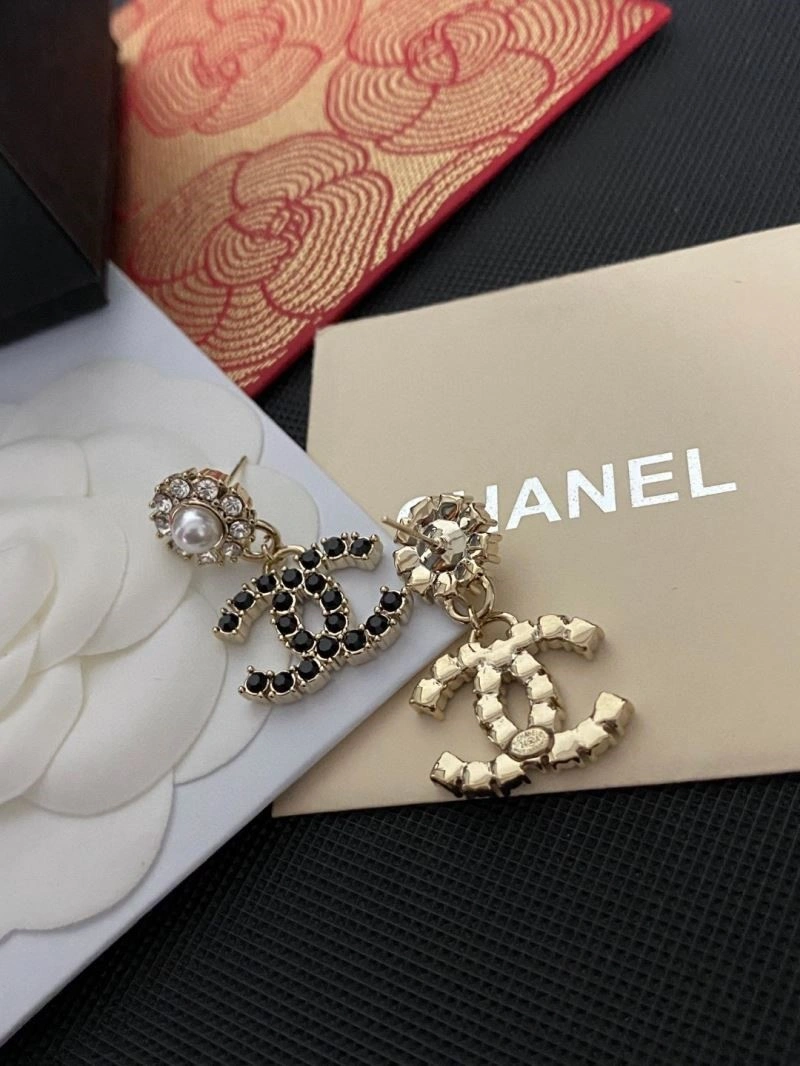 Chanel Earrings Fashionable 223842