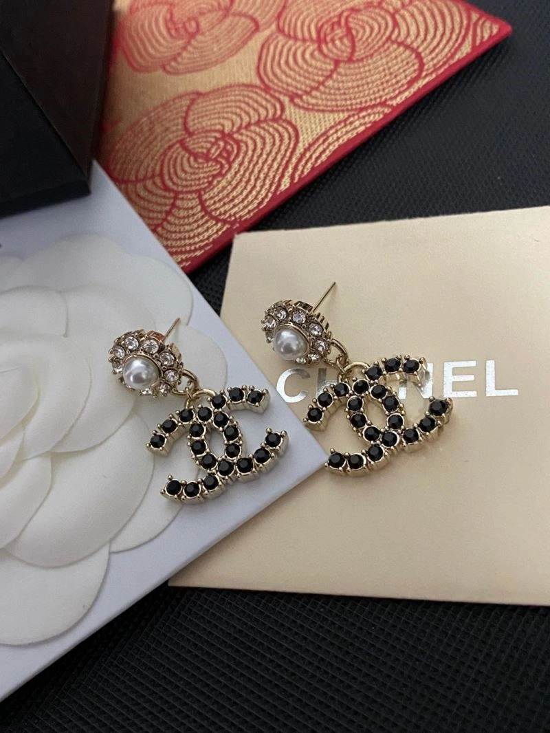 Chanel Earrings Fashionable 223842