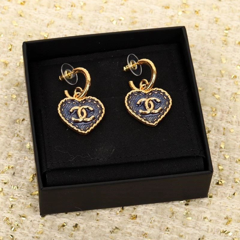 Neat Chanel Earrings 223826