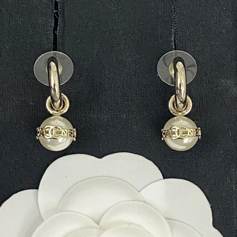 TechFriendly Chanel Earrings 223831