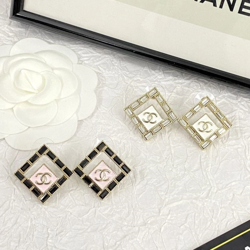 RelaxedFit Chanel Earrings 223837