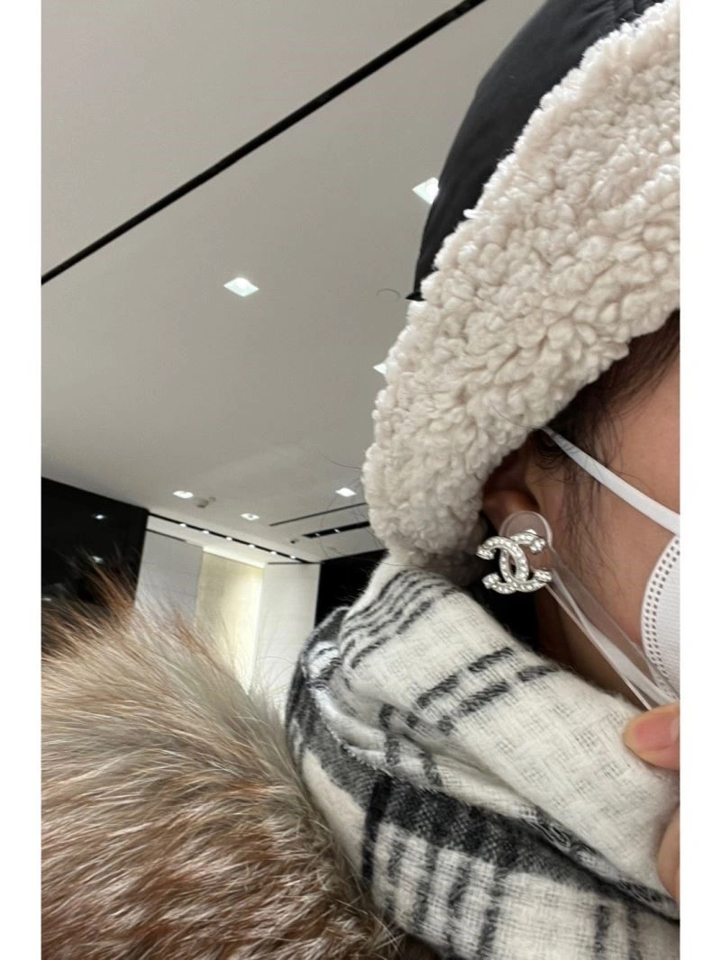 ZeroBulk Chanel Earrings 223835
