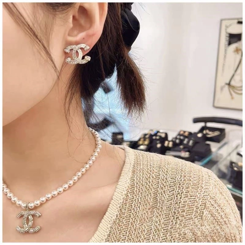 ZeroBulk Chanel Earrings 223835