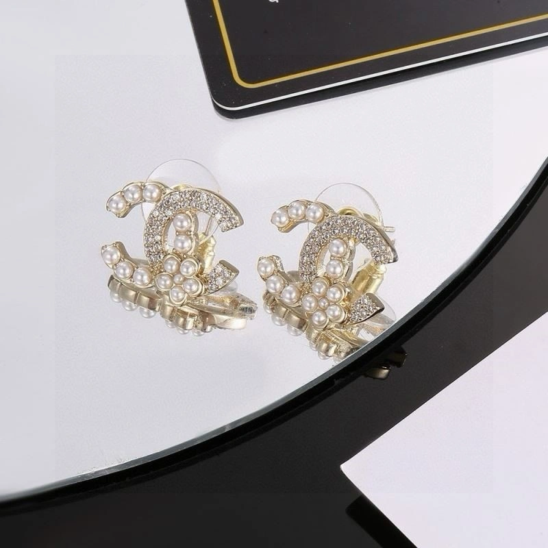 Resilient Chanel Earrings 223822