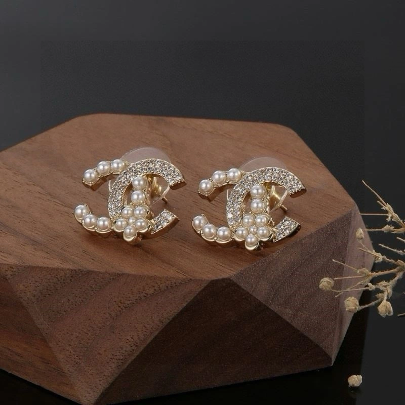 Resilient Chanel Earrings 223822