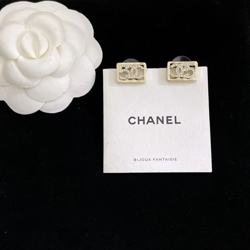WrinkleFree Chanel Earrings 223841
