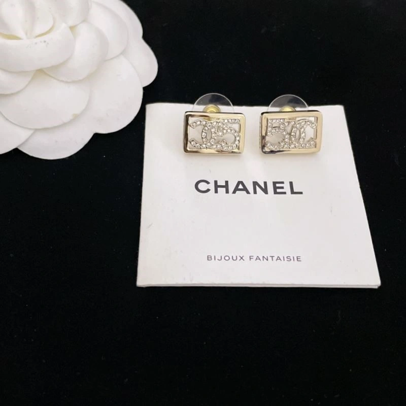 WrinkleFree Chanel Earrings 223841