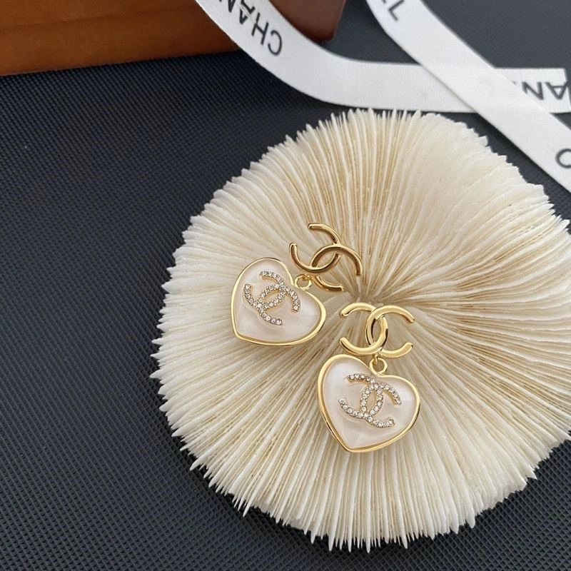 Comfortable Chanel Earrings 223807