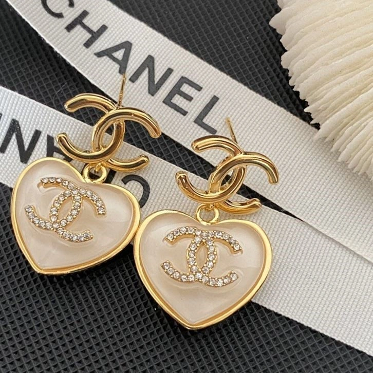 Comfortable Chanel Earrings 223807