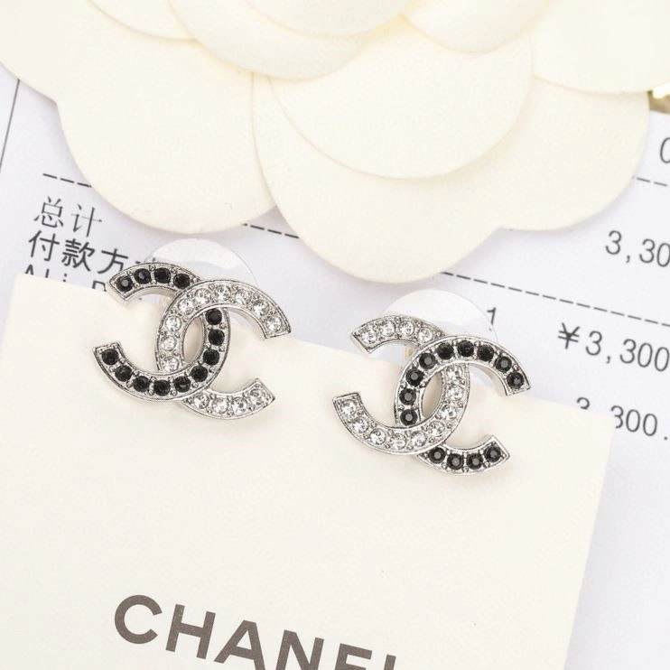 Resilient Chanel Earrings 223815