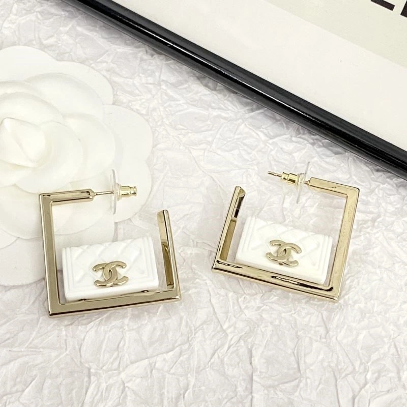 Chanel Earrings Youthful 223824
