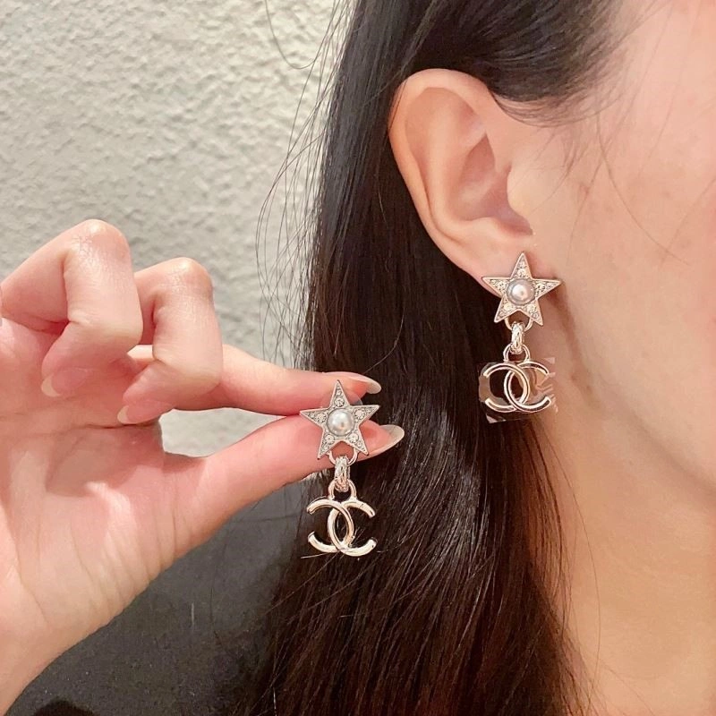 Breathable Chanel Earrings 223820