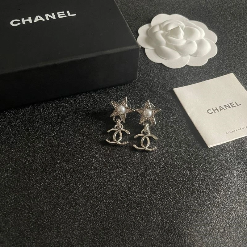 Breathable Chanel Earrings 223820