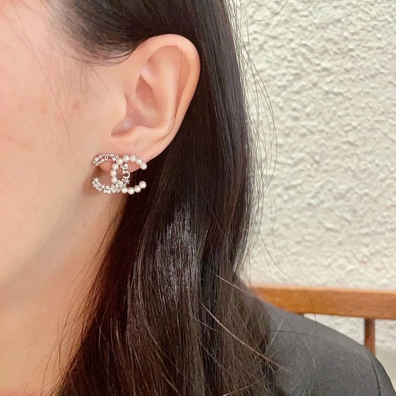 Chanel Earrings Bold 223869