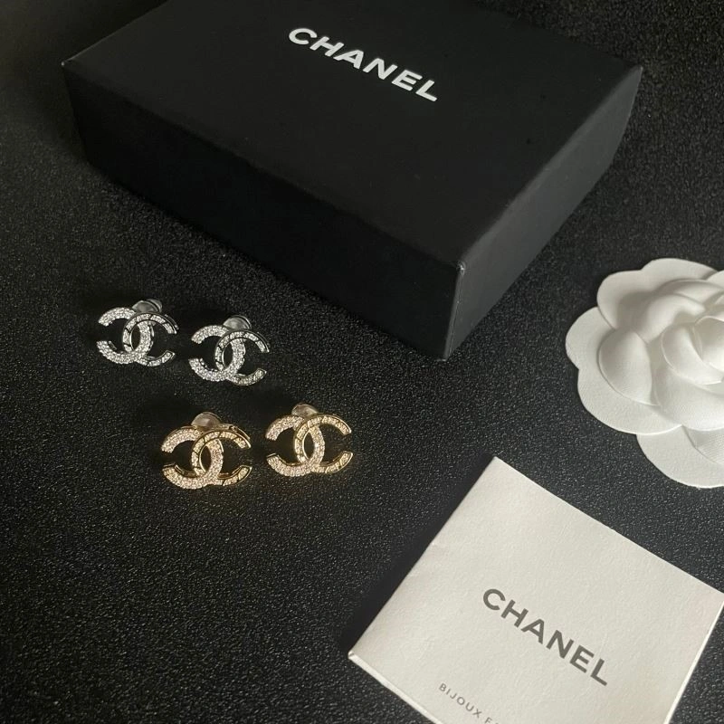 Chanel Earrings Practical 223812