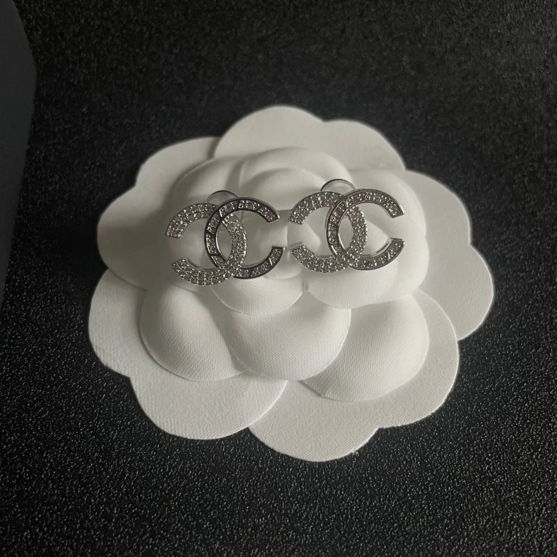 Chanel Earrings Practical 223812