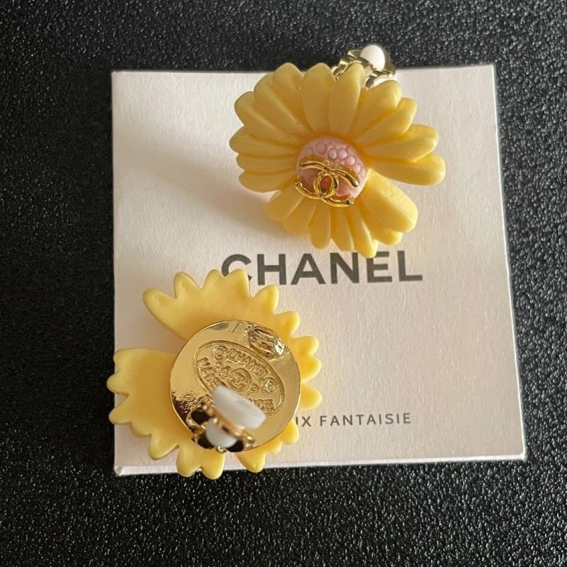 TechFriendly Chanel Earrings 223799