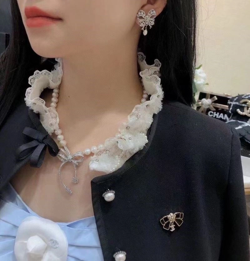 Chanel Earrings EyeCatching 223795