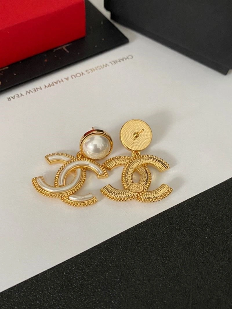 Chanel Earrings WaterResistant 223848
