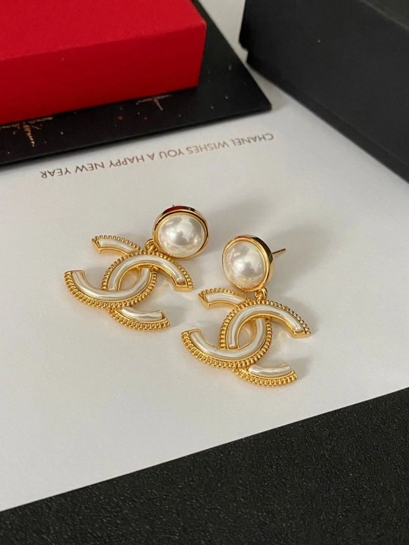 Chanel Earrings WaterResistant 223848