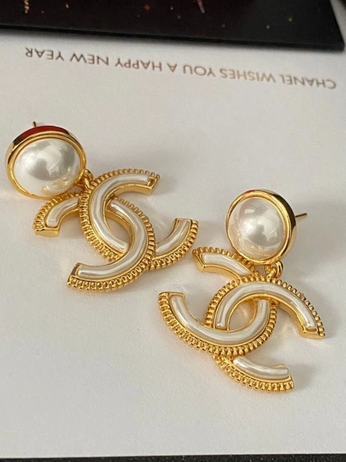 Chanel Earrings WaterResistant 223848