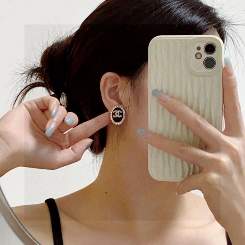 Casual Chanel Earrings 223866