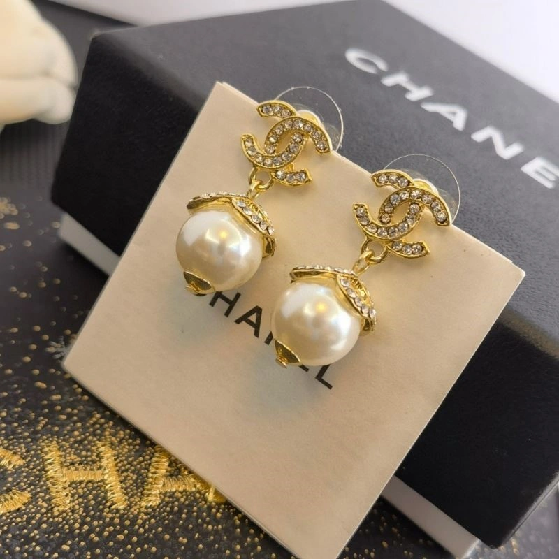 Supportive Chanel Earrings 223769