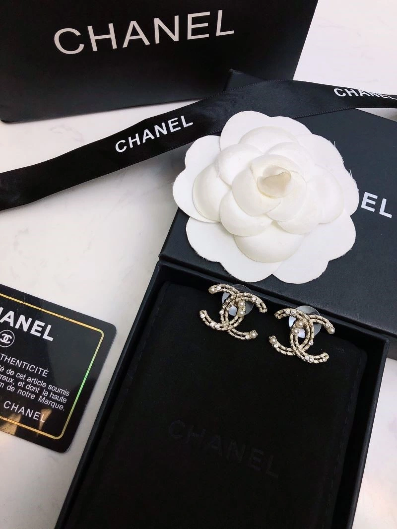 Chanel Earrings Sleek 223762