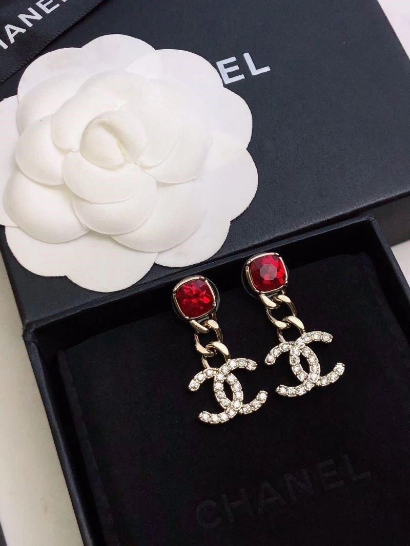 Chanel Earrings Comfortable 223757