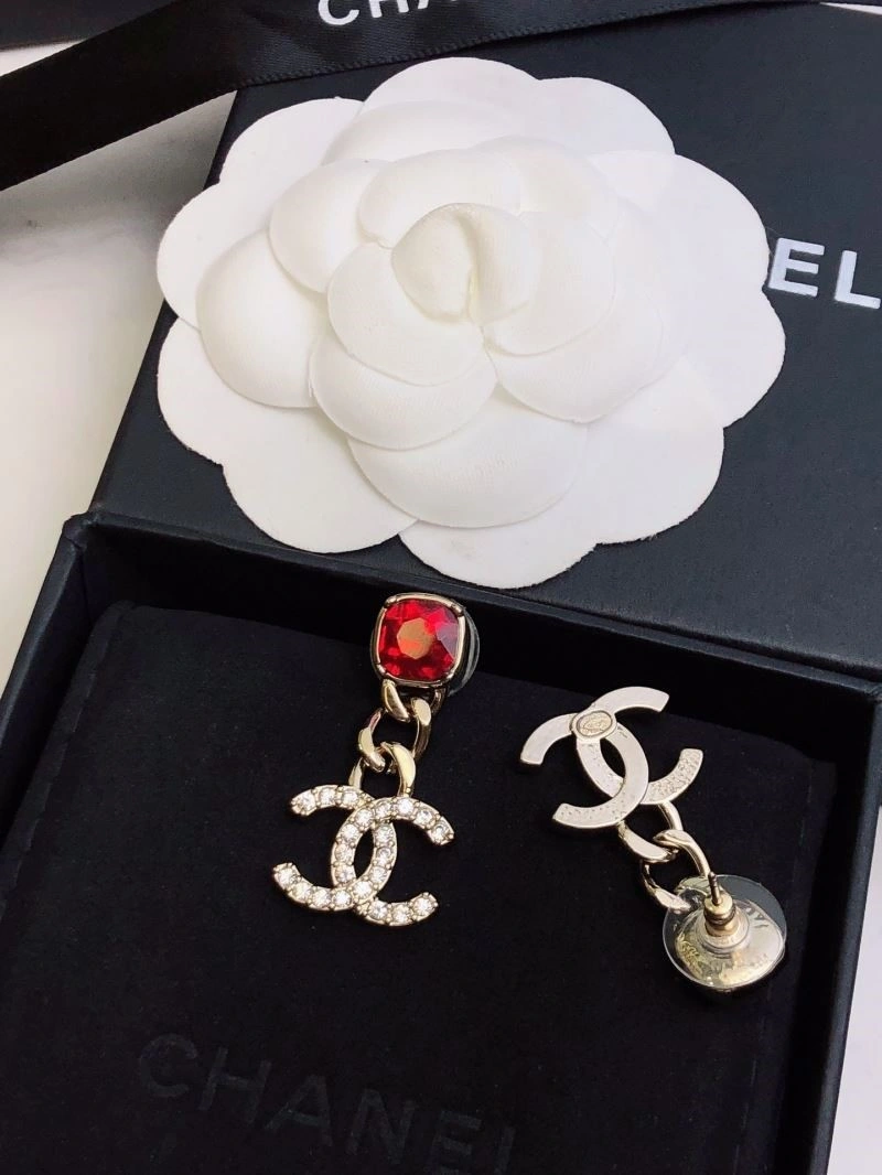 Chanel Earrings Comfortable 223757