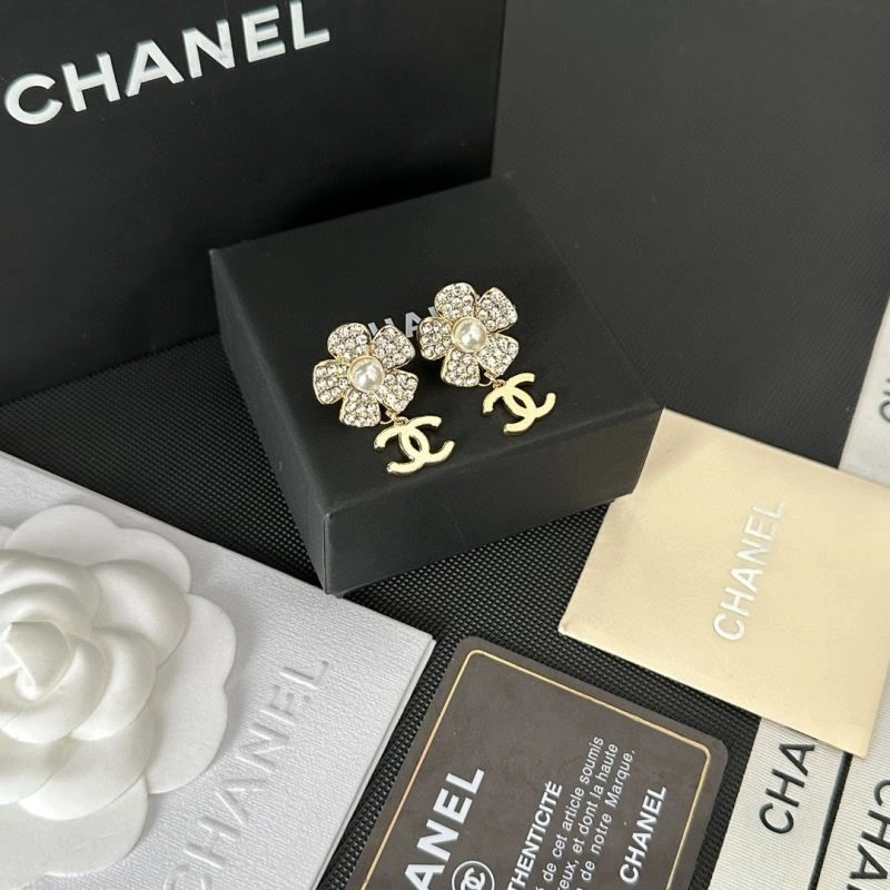Chanel Earrings Tailored 223761