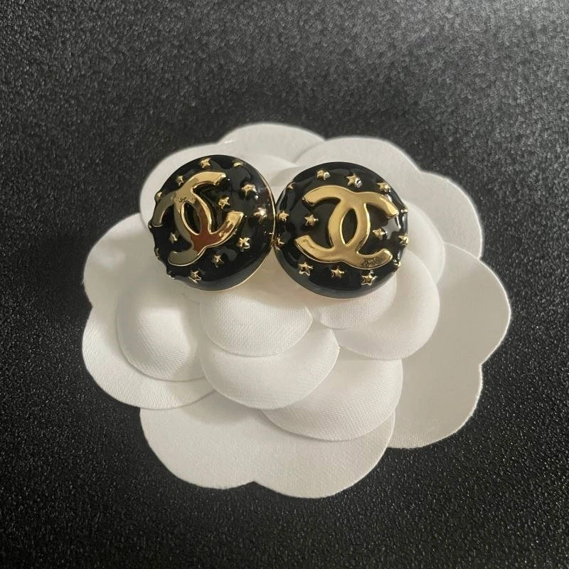 Durable Chanel Earrings 223752