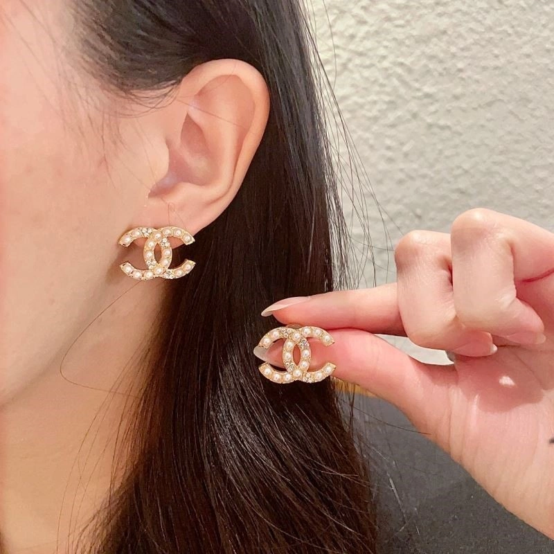Durable Chanel Earrings 223755