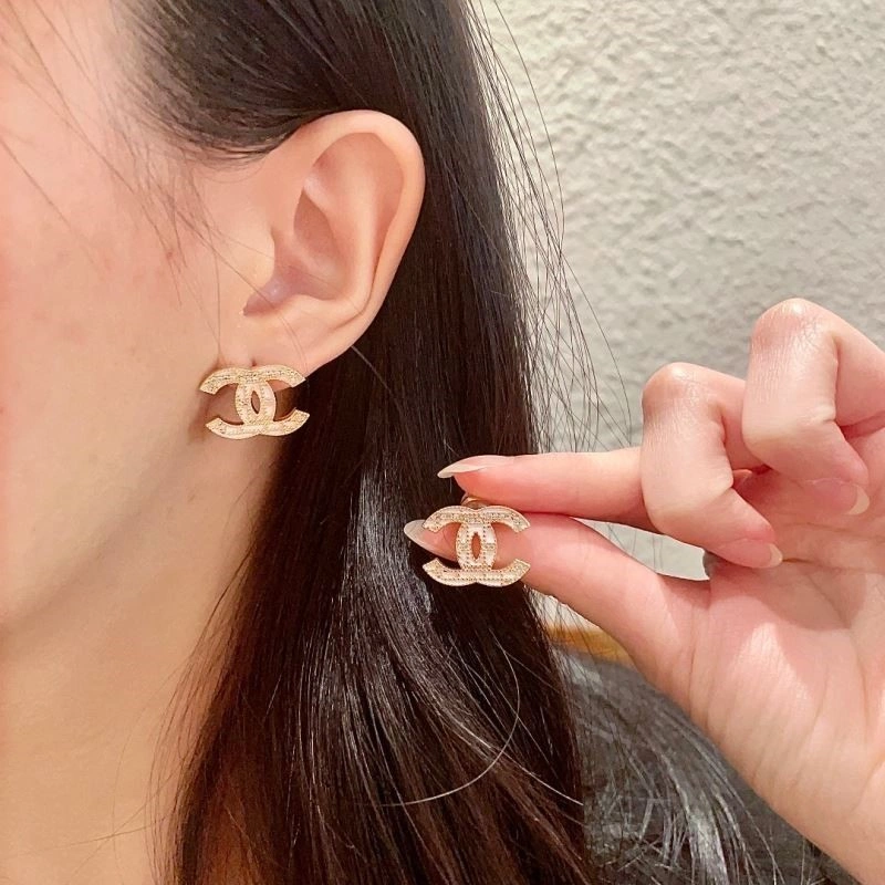 Chanel Earrings Tailored 223741