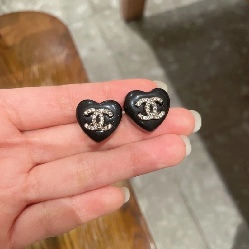Chanel Earrings Comfortable 223776