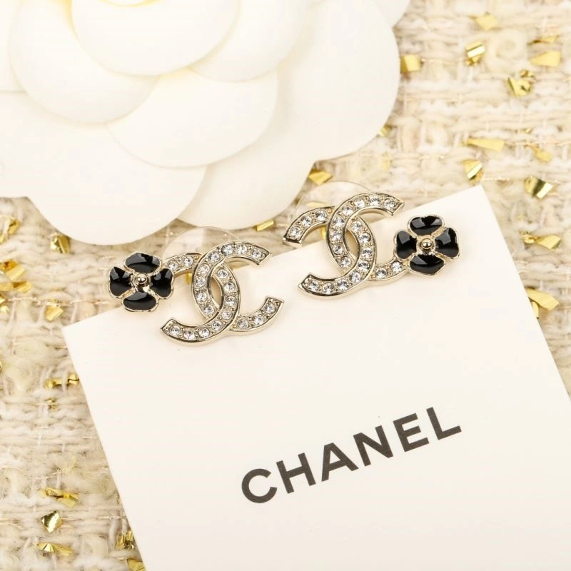 Chanel Earrings Affordable 223723