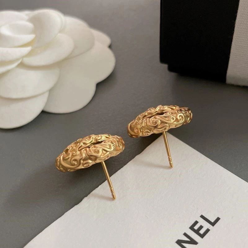 Trendsetting Chanel Earrings 223780